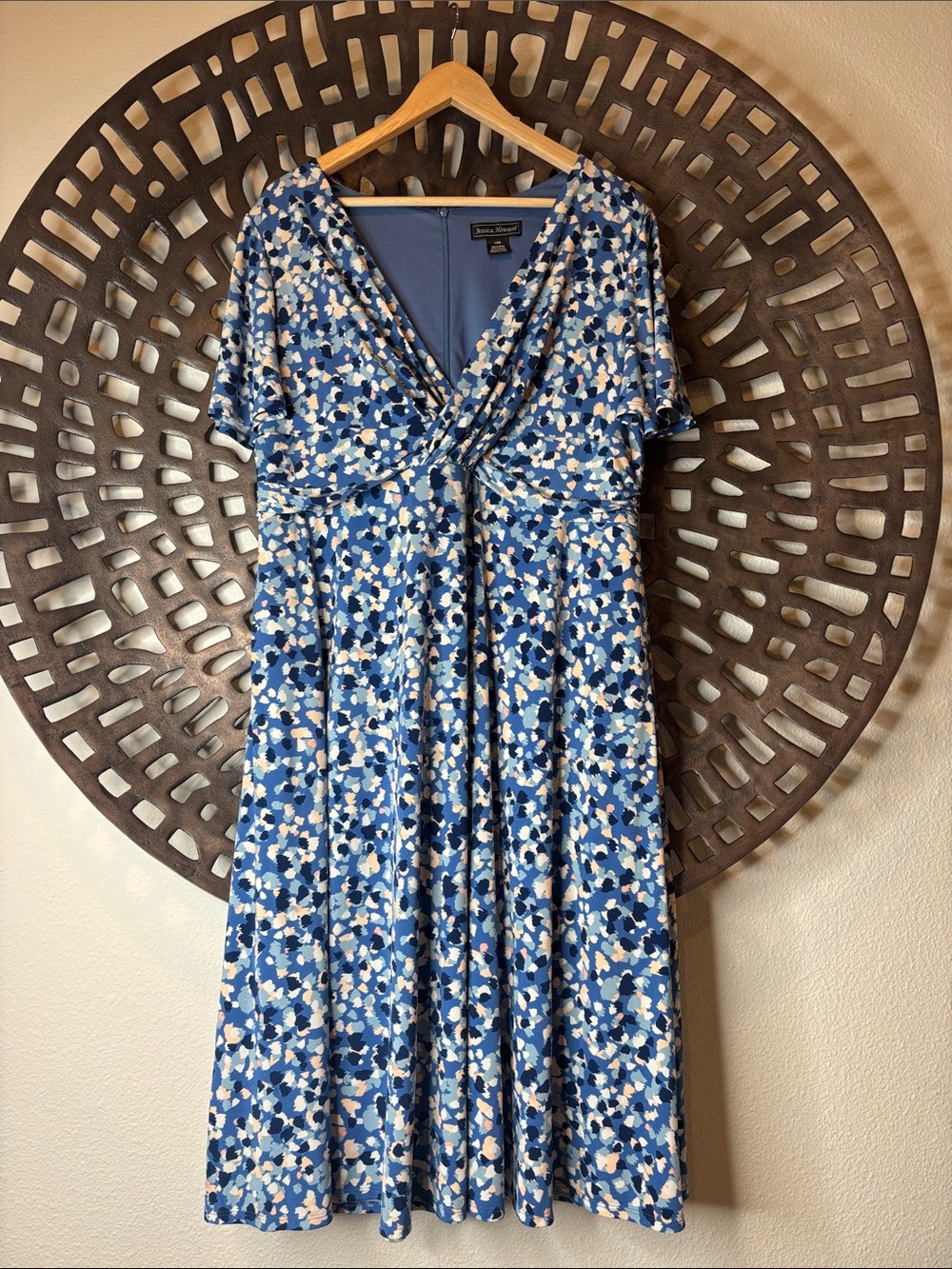 💙 Jessica Howard Blue Abstract Floral Dress 14W Flowy V-Neck Short Sleeve 💙